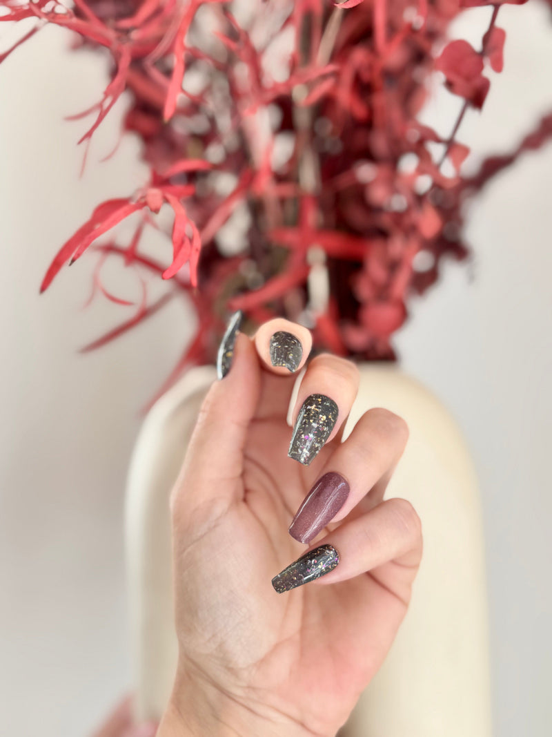 Dip Powder D1472 Ashen Gray Flake Dip Powder