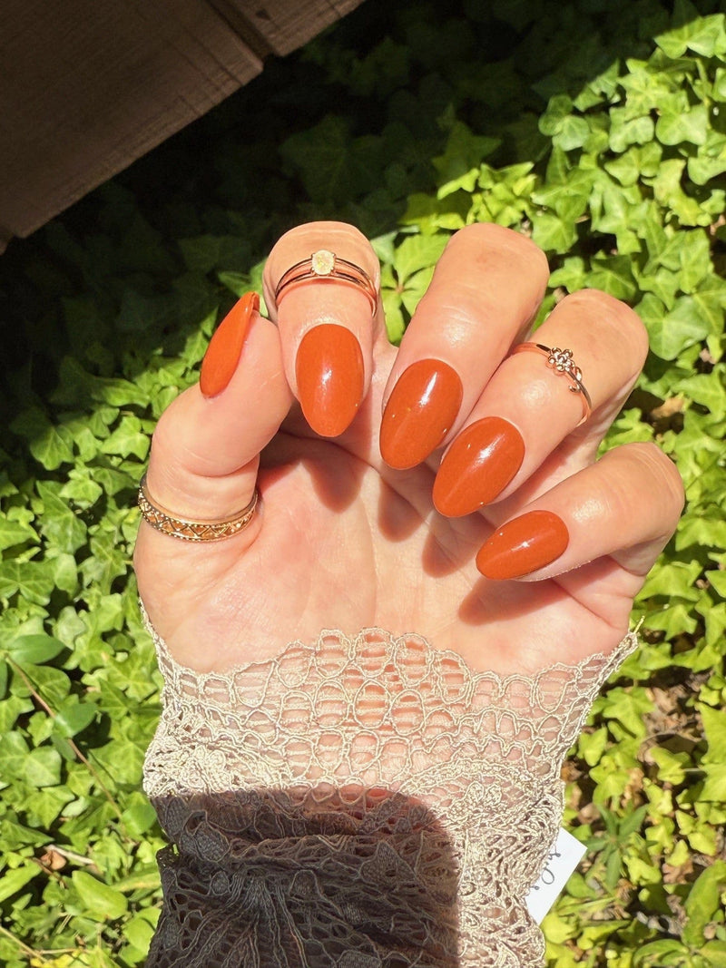 Dip Powder D953 Tiki Brown Creme Dip Powder