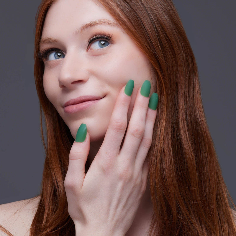 Press Ons Emerald City | Matte Medium Coffin Press-On Nails