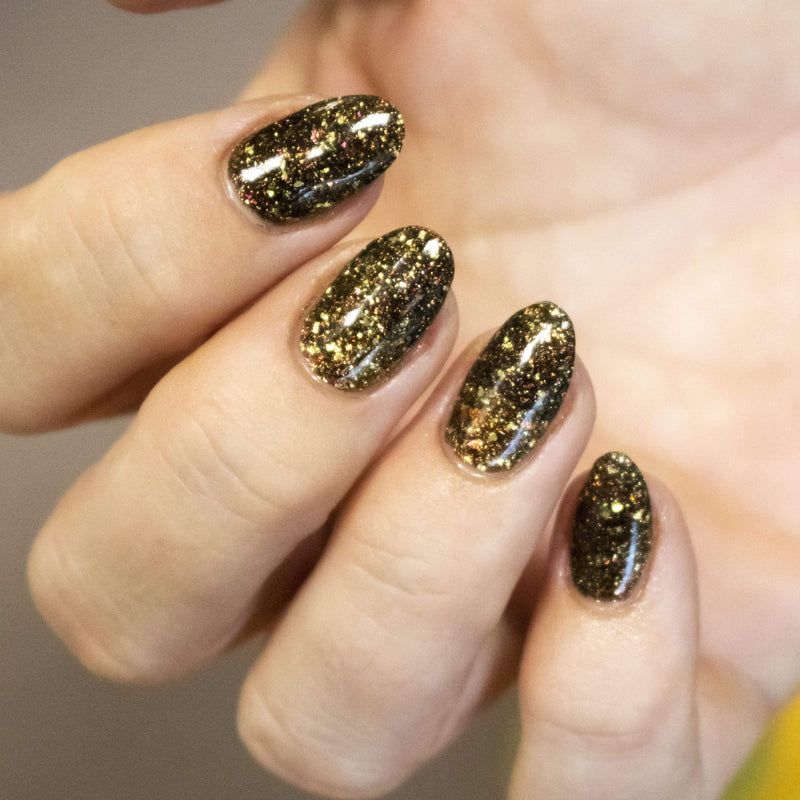 D616 Toasty Gold Flake Dip Powder